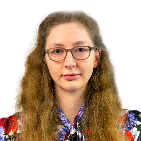 Sibylle Isolated Squer 10