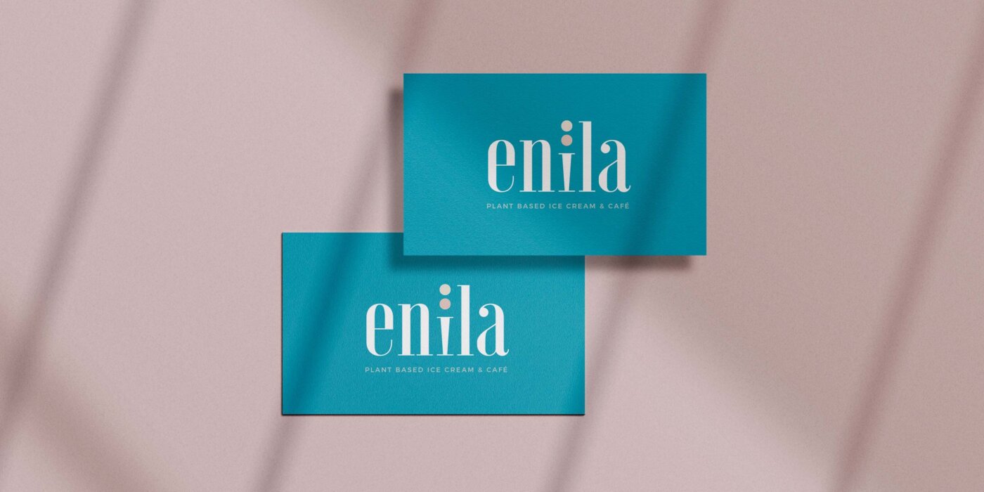 Elegante Visitenkarte des Enila Ice Cream Cafés