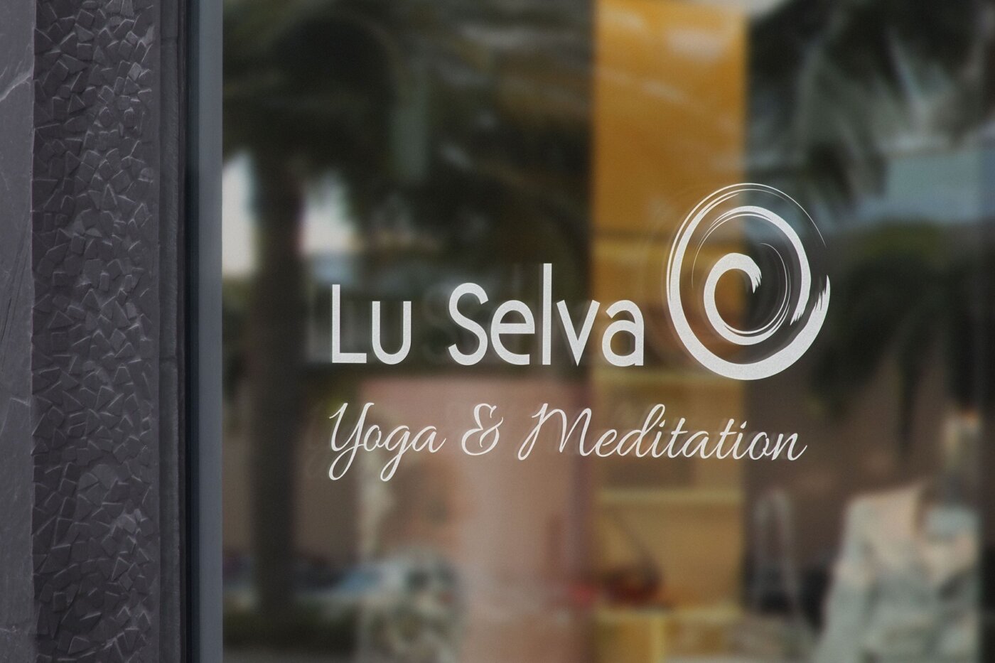 Logo Design für das Yogastudio Lu Selva